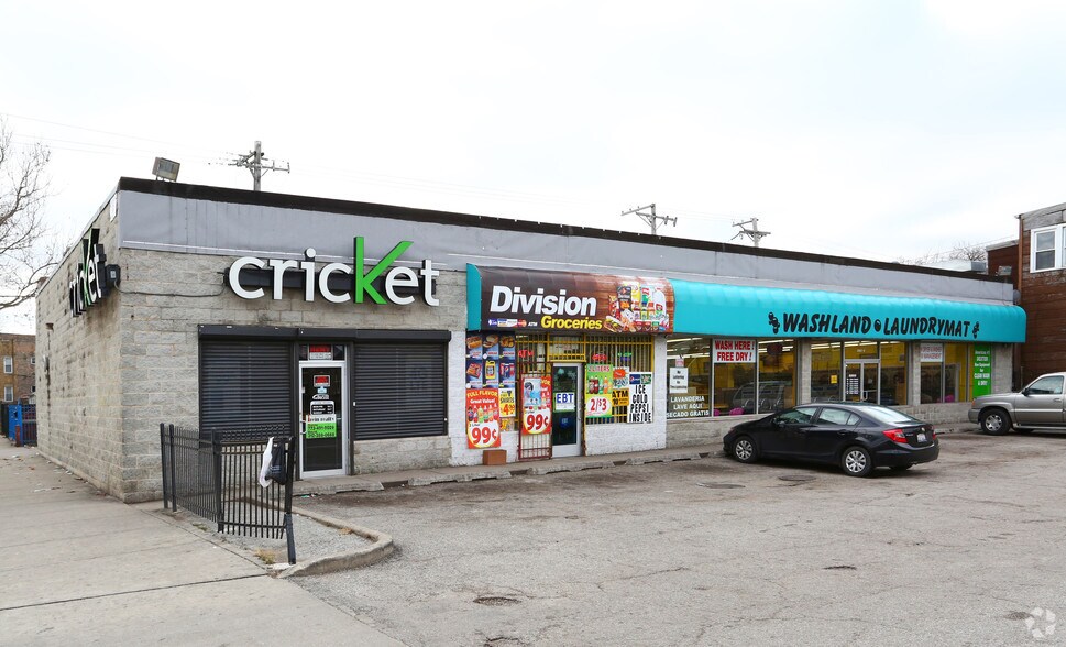 More Photos Of 3801 W Division St, Chicago Unknown For Lease