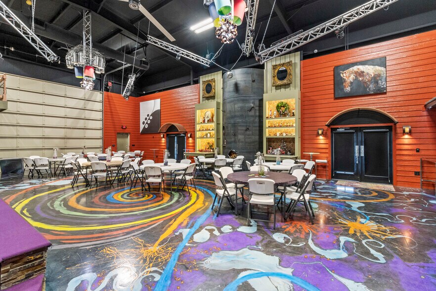 More Photos Of 11243 TX-149, Longview Lodge Meeting Hall For Sale