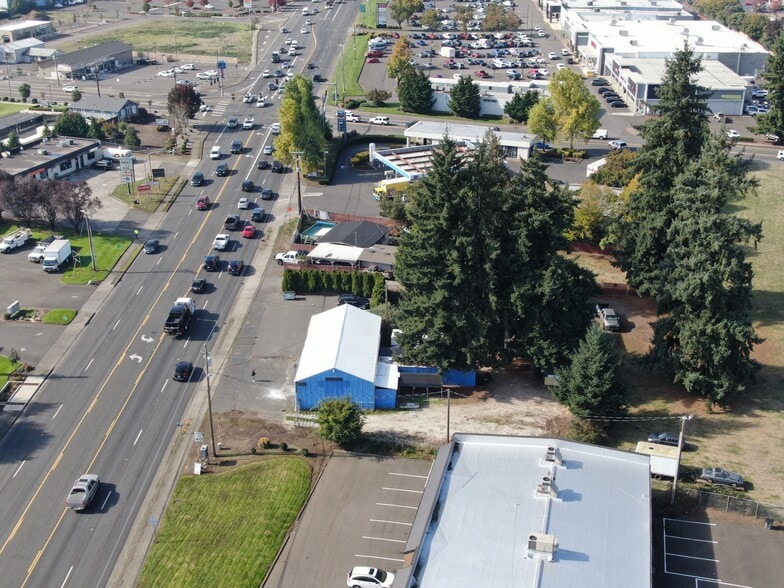 More Photos Of 12200 NE Fourth Plain Blvd, Vancouver Auto Repair For Sale