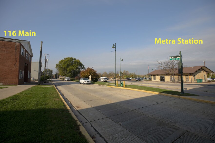 More Photos Of 116 Main St, Lemont Office For Sale