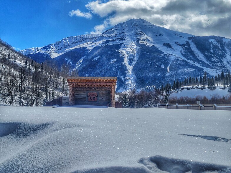 More Photos Of 71450 Highway 550, Silverton Hotel For Sale