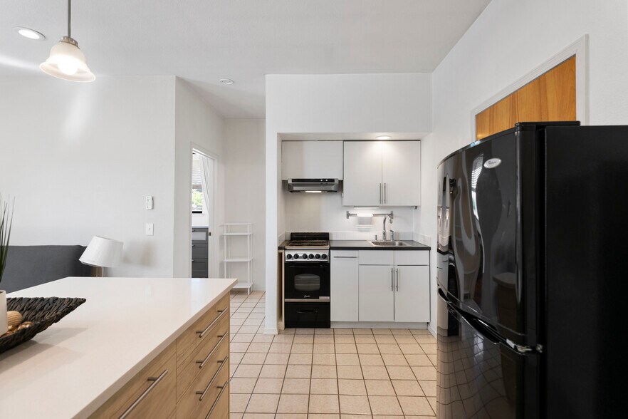 More Photos Of 9930 Calvine Rd, Sacramento Apartments For Sale