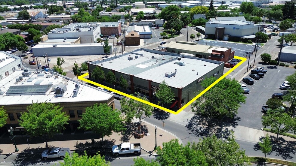 Primary Photo Of 250 Market St, Turlock Freestanding For Sale