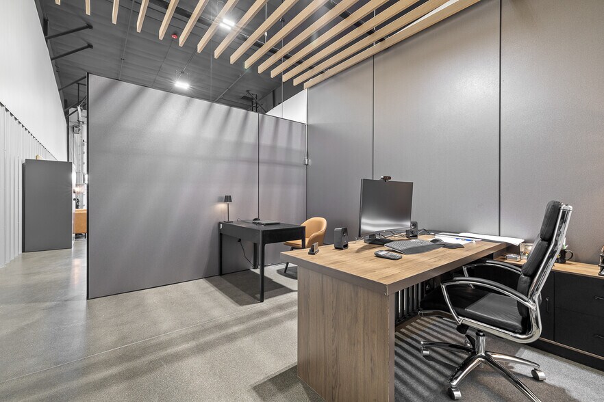 More Photos Of 3121 Leslie Rd rd, Richland Distribution For Lease