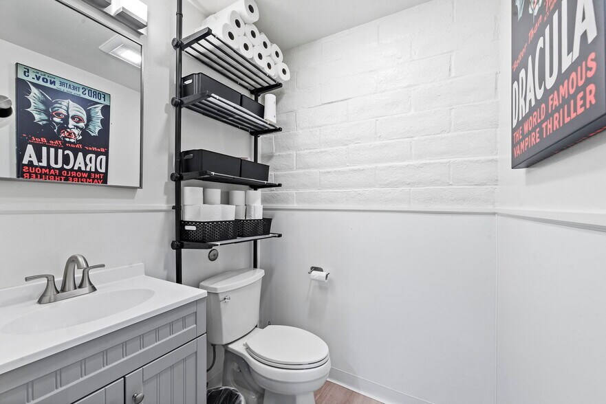 More Photos Of 4601-4711 Lakeview Canyon Rd, Westlake Village Unknown For Lease