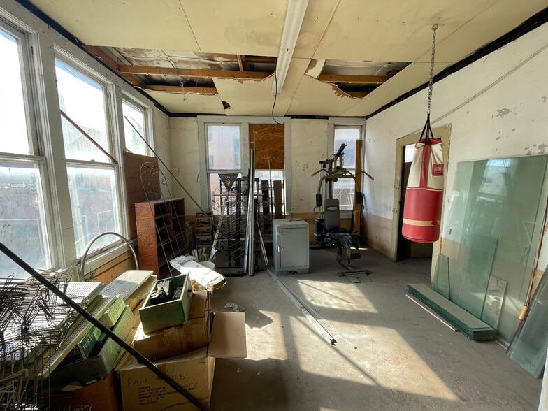 More Photos Of , Laredo General Retail For Sale