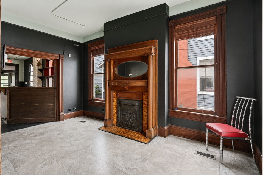 More Photos Of 318 Martinez St, San Antonio Storefront Retail Office For Lease