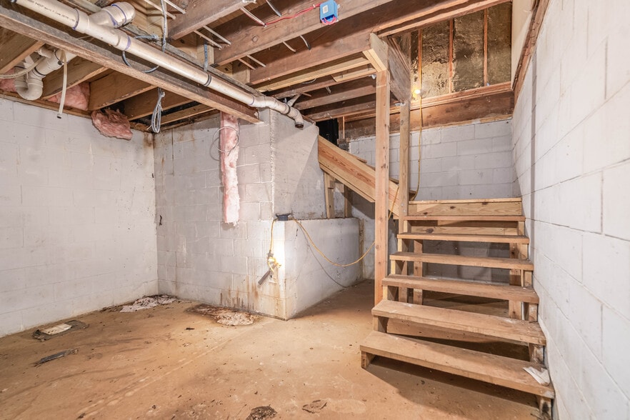 More Photos Of 158 State Route 79 N, Marlboro Restaurant For Sale