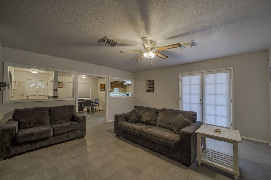 More Photos Of 5201 S Highway 95, Fort Mohave Storefront Retail Office For Sale