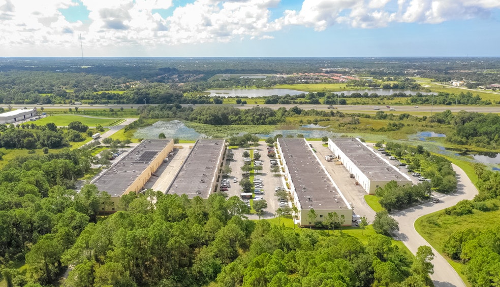 More Photos Of 787 Commerce Dr, Venice Warehouse For Lease