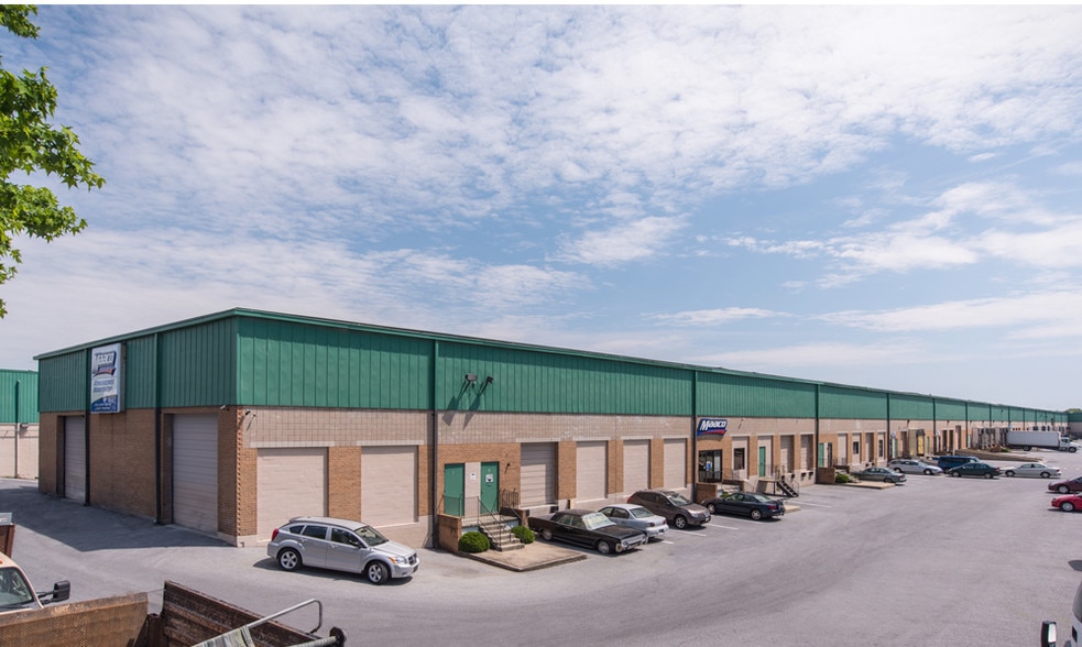 More Photos Of 8660 Cherry Ln, Laurel Warehouse For Lease