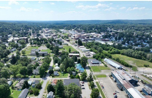 More Photos Of 406 E Main St, Corry Convenience Store For Sale