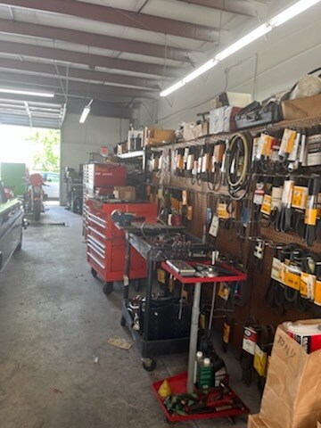 More Photos Of 1469 Old Salem Rd, Conyers Auto Repair For Sale