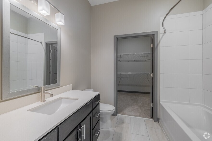 More Photos Of 120 S 5th St, Nashville Apartments For Lease
