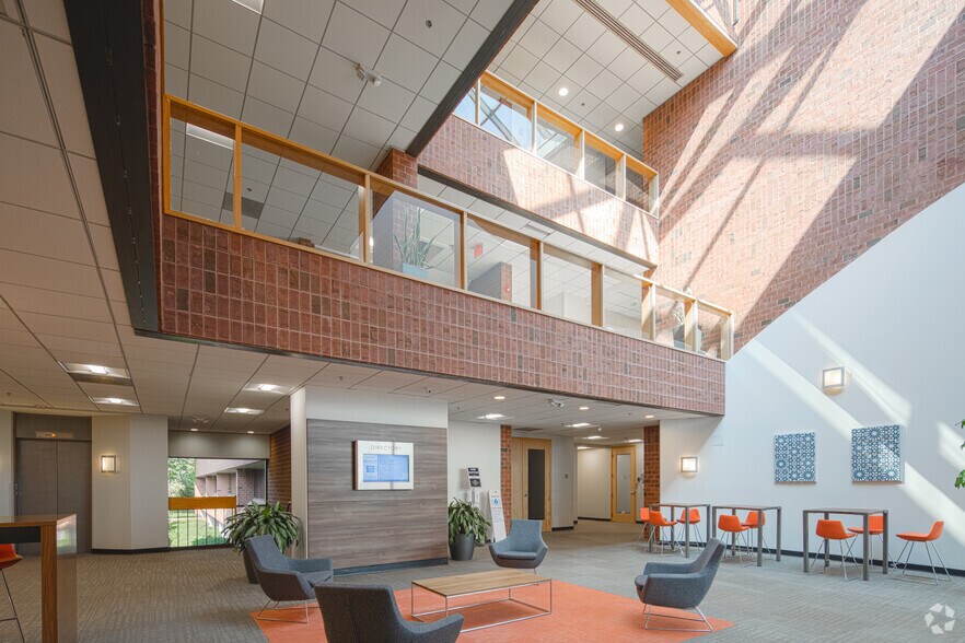 More Photos Of 333 Elm St, Dedham Medical For Lease