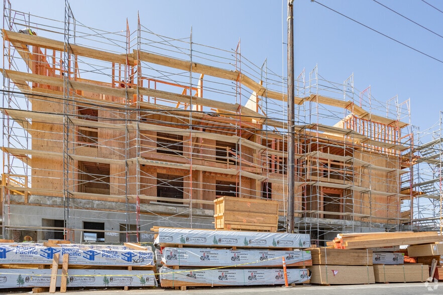 More Photos Of 11436 Hatteras St, North Hollywood Apartments For Lease