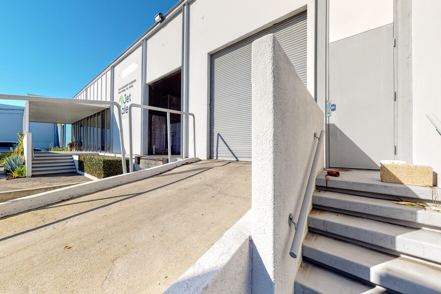 More Photos Of 7305 Paramount Blvd, Pico Rivera Industrial For Sale