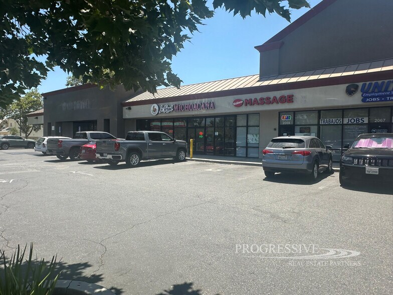 More Photos Of 2061-2085 S Garey Ave, Pomona Unknown For Lease