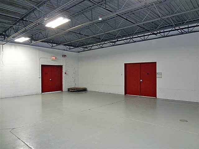 More Photos Of 3-6 Simm Ln, Newtown Manufacturing For Lease