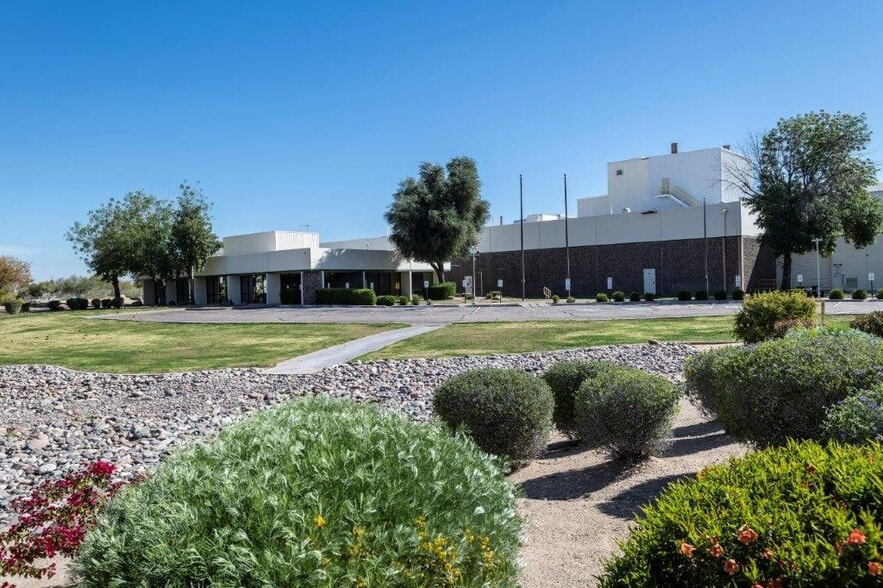 More Photos Of 165 S Price Rd, Chandler Warehouse For Sale