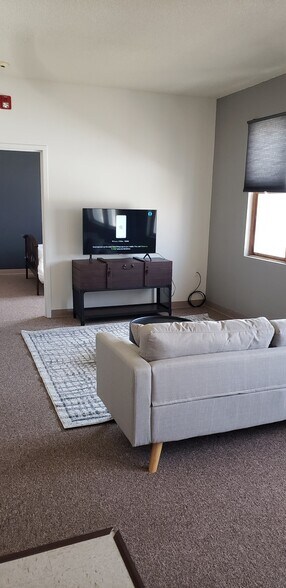 More Photos Of 322 S Main St, Lamar Apartments For Sale