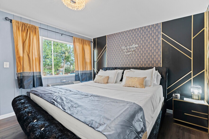 More Photos Of 214 County Road 152, Northville Hotel For Sale