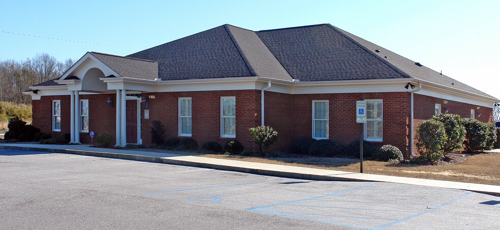 Primary Photo Of 209 Three Bridges Rd, Greenville Office For Sale