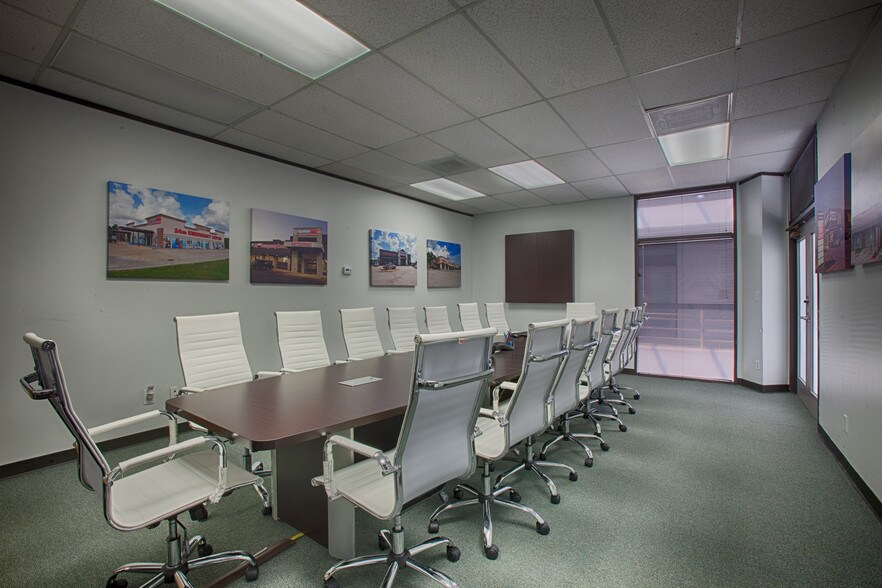 More Photos Of 1710 S Dairy Ashford Rd, Houston Office Residential For Lease