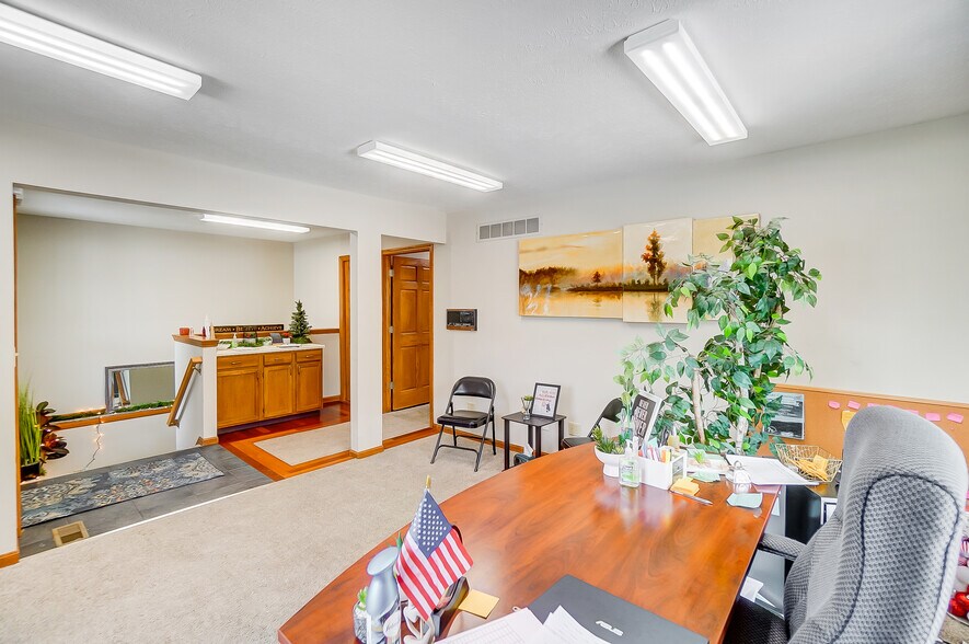 More Photos Of 9672-9694 Cincinnati Columbus Rd, West Chester Office Residential For Sale