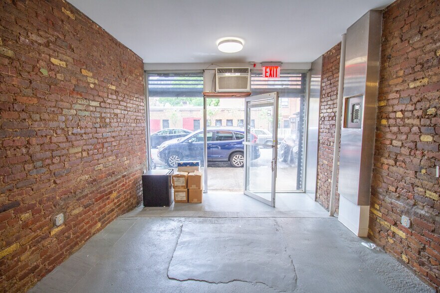 Primary Photo Of 235 Eldridge St, New York Apartments For Lease