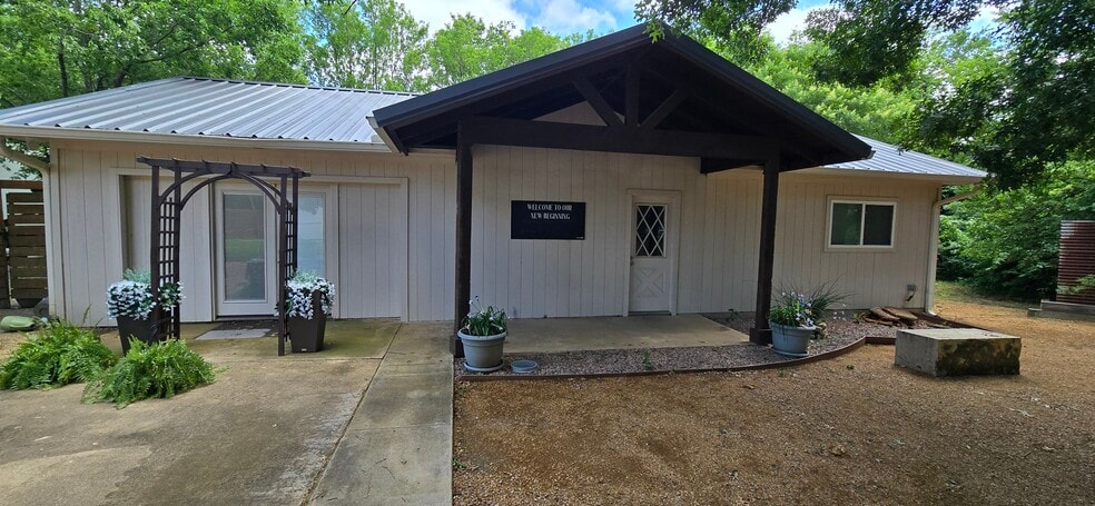 More Photos Of 18351 Creekview Rd, Sanger Specialty For Sale