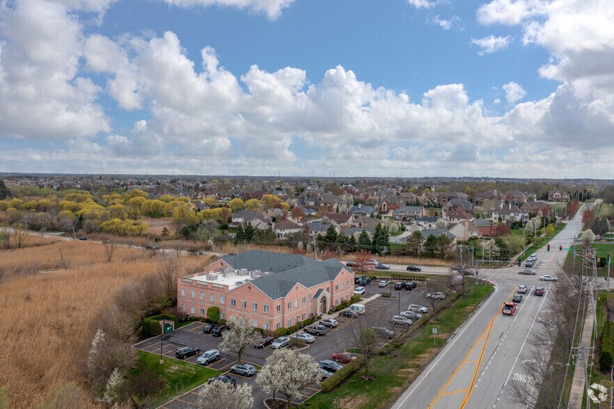 More Photos Of 10811 W 143rd St, Orland Park Medical For Lease