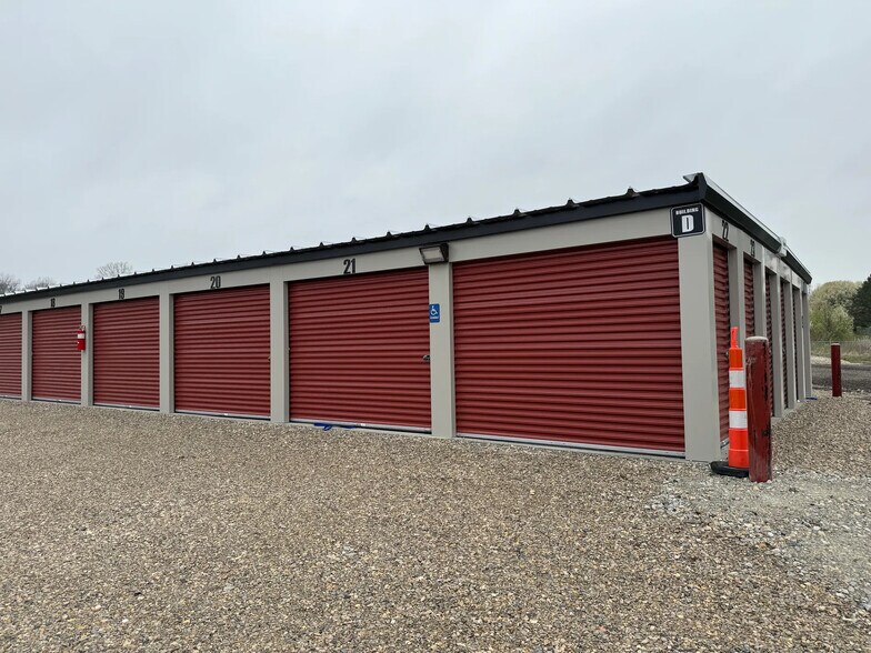 More Photos Of 6780 Main st, Camden Specialty For Sale