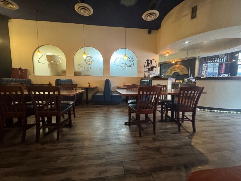 More Photos Of 5001 Lankershim Blvd, North Hollywood Storefront For Lease