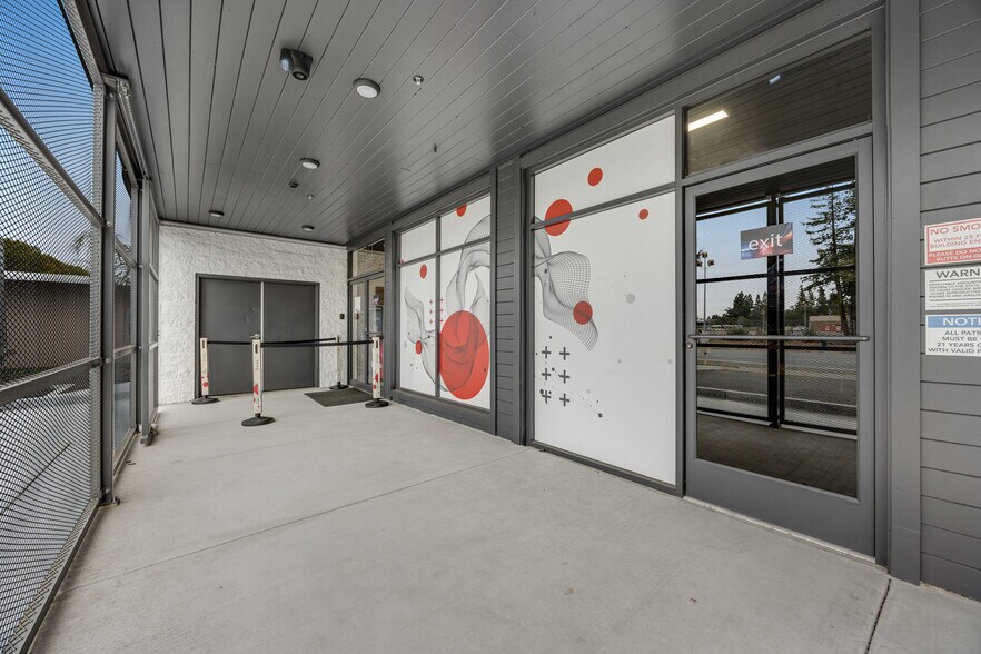 More Photos Of 1626 Piner Rd, Santa Rosa Storefront For Sale