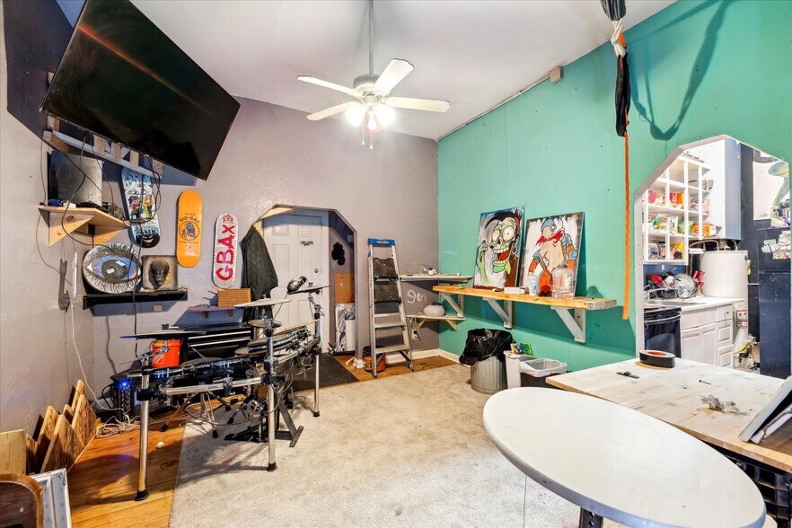 More Photos Of 7427 W Grandview Ave, Arvada Storefront For Sale