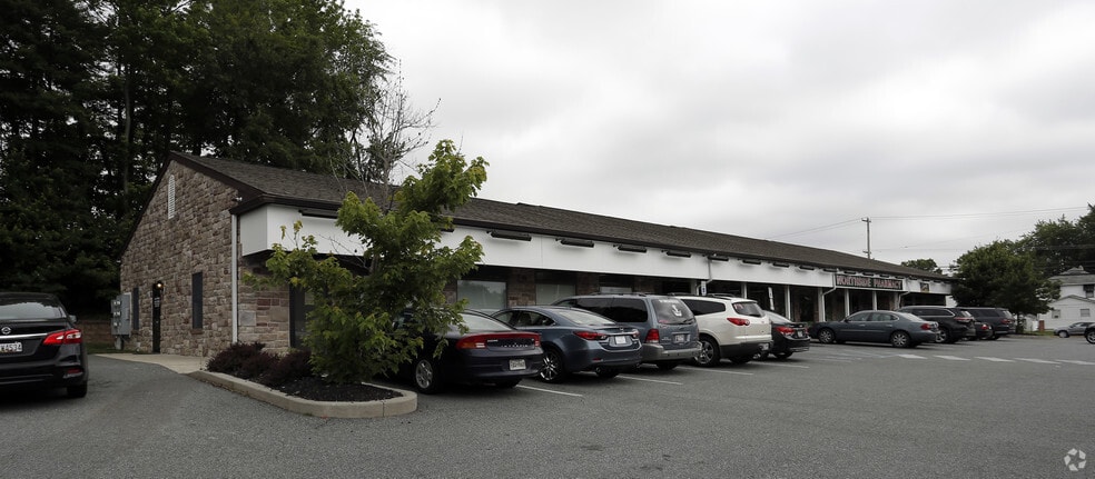 More Photos Of 703 N Bridge St, Elkton Storefront For Lease