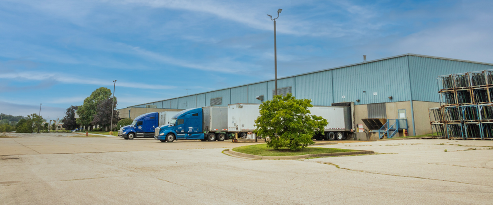 Primary Photo Of 831 Lone Star Dr, O'Fallon Warehouse For Lease