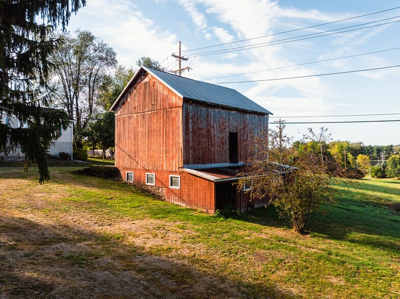 More Photos Of West Main Street, Sugarcreek Land For Sale