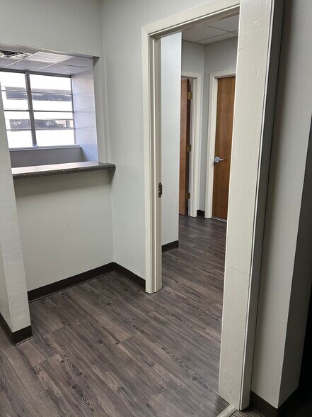 More Photos Of 266 S Cleveland St, Memphis Medical For Lease