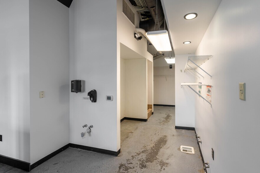 More Photos Of 29 W French Broad St, Brevard Apartments For Sale