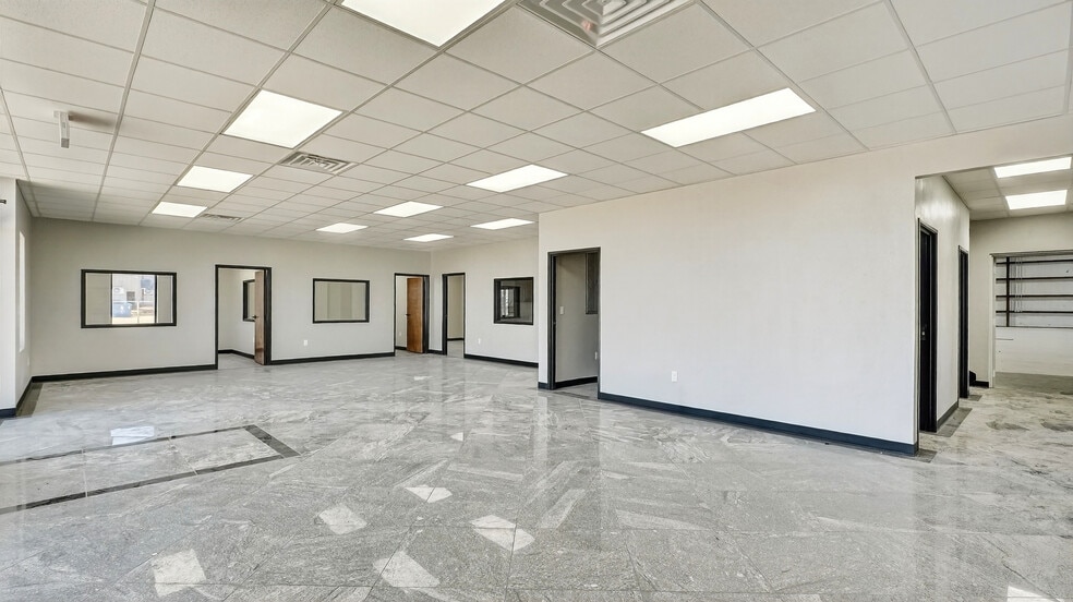 More Photos Of 16510 W Basin St, Odessa Warehouse For Sale