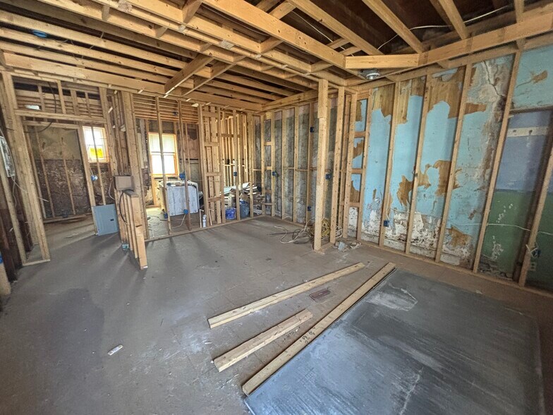 More Photos Of 539-547 45th St, Baltimore Apartments For Sale