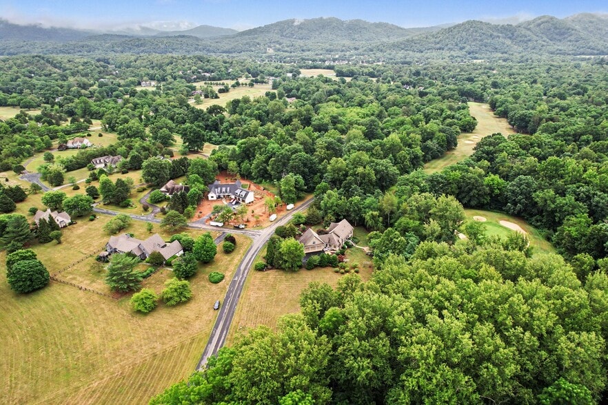 More Photos Of 390 Saddleback Knl, Nellysford Specialty For Sale