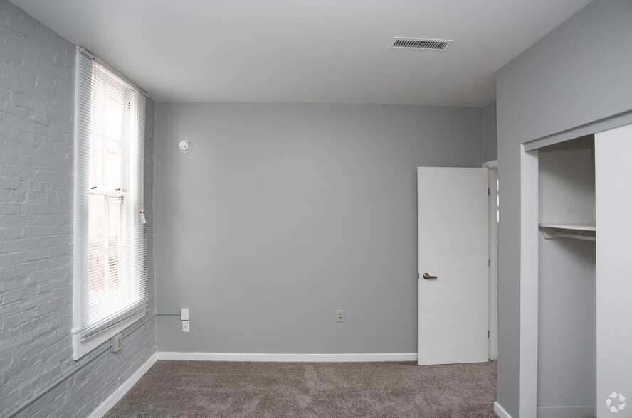 More Photos Of 550 Fletcher Ave, Indianapolis Apartments For Sale