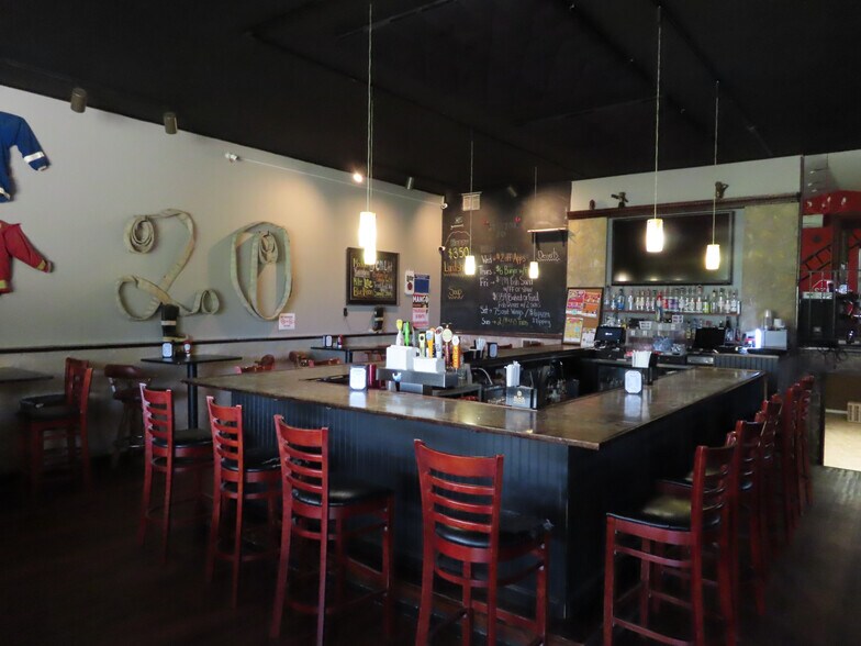 More Photos Of 12318 State Highway 18, Conneaut Lake Freestanding For Lease