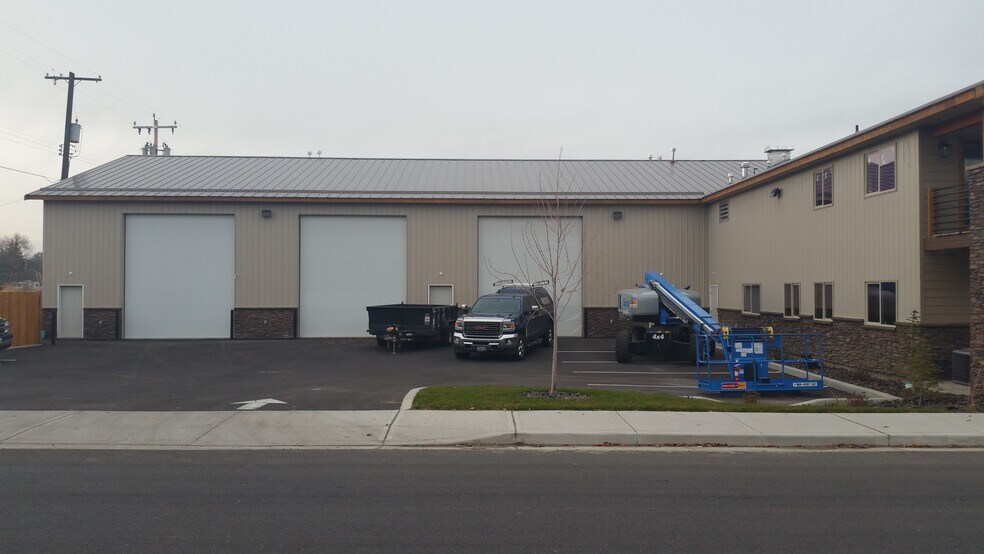 More Photos Of 4128 E Wellesley Ave, Spokane Office For Lease