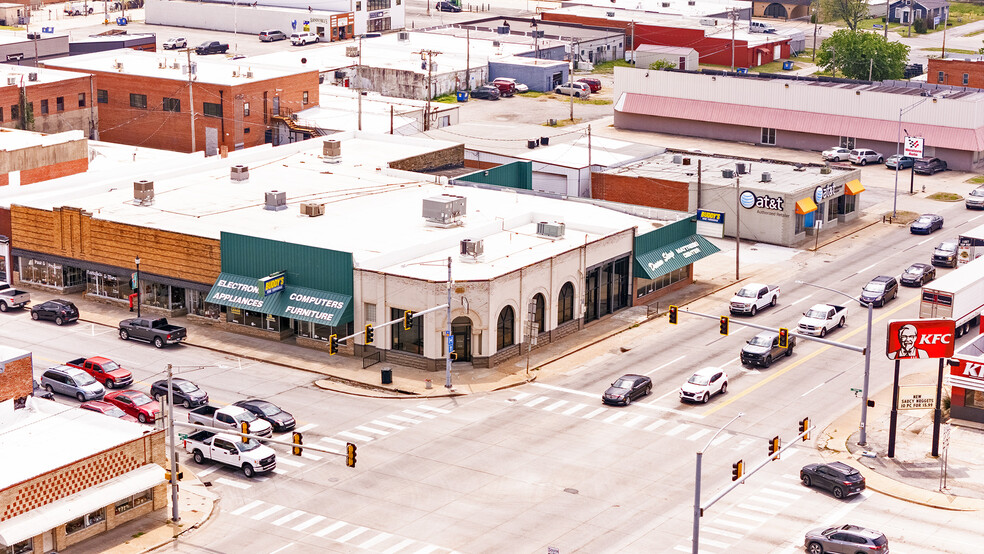 Primary Photo Of 104 E Graham Ave, Pryor Storefront Retail Office For Sale