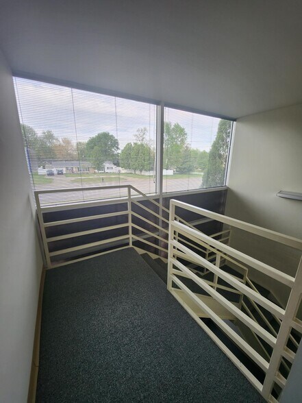 More Photos Of 2600 Zion Rd, Henderson Office For Sale