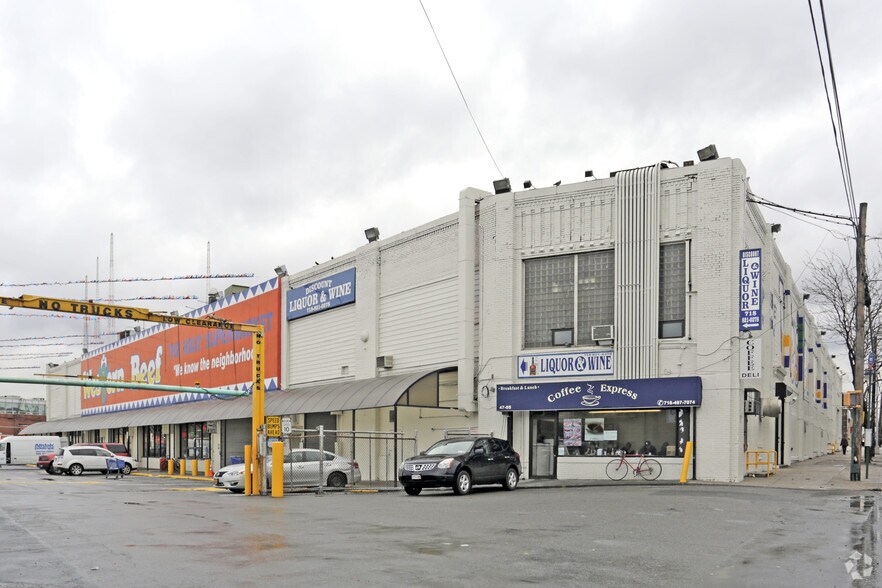 More Photos Of 47-05 Metropolitan Ave, Ridgewood Warehouse For Lease